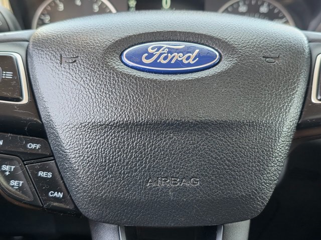 Vehicle image 28 of 41