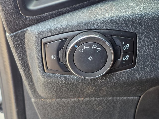 Vehicle image 40 of 41