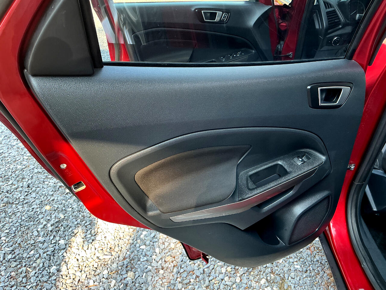 2019 Ford EcoSport SE Image 13 of 19