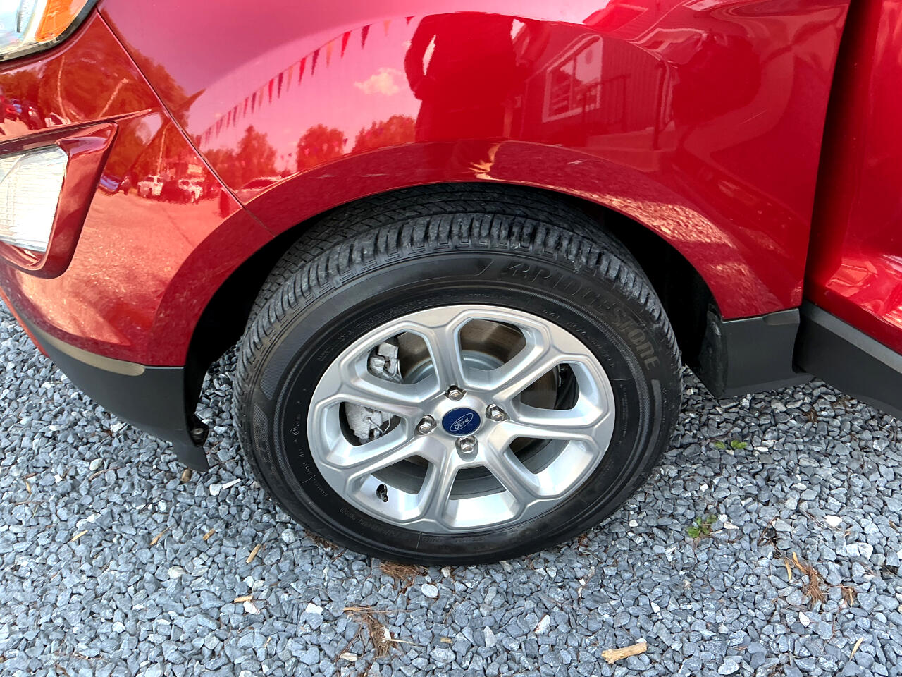 2019 Ford EcoSport SE Image 4 of 19