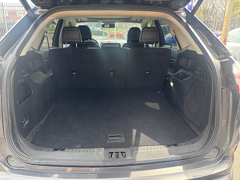 Vehicle image 26 of 35
