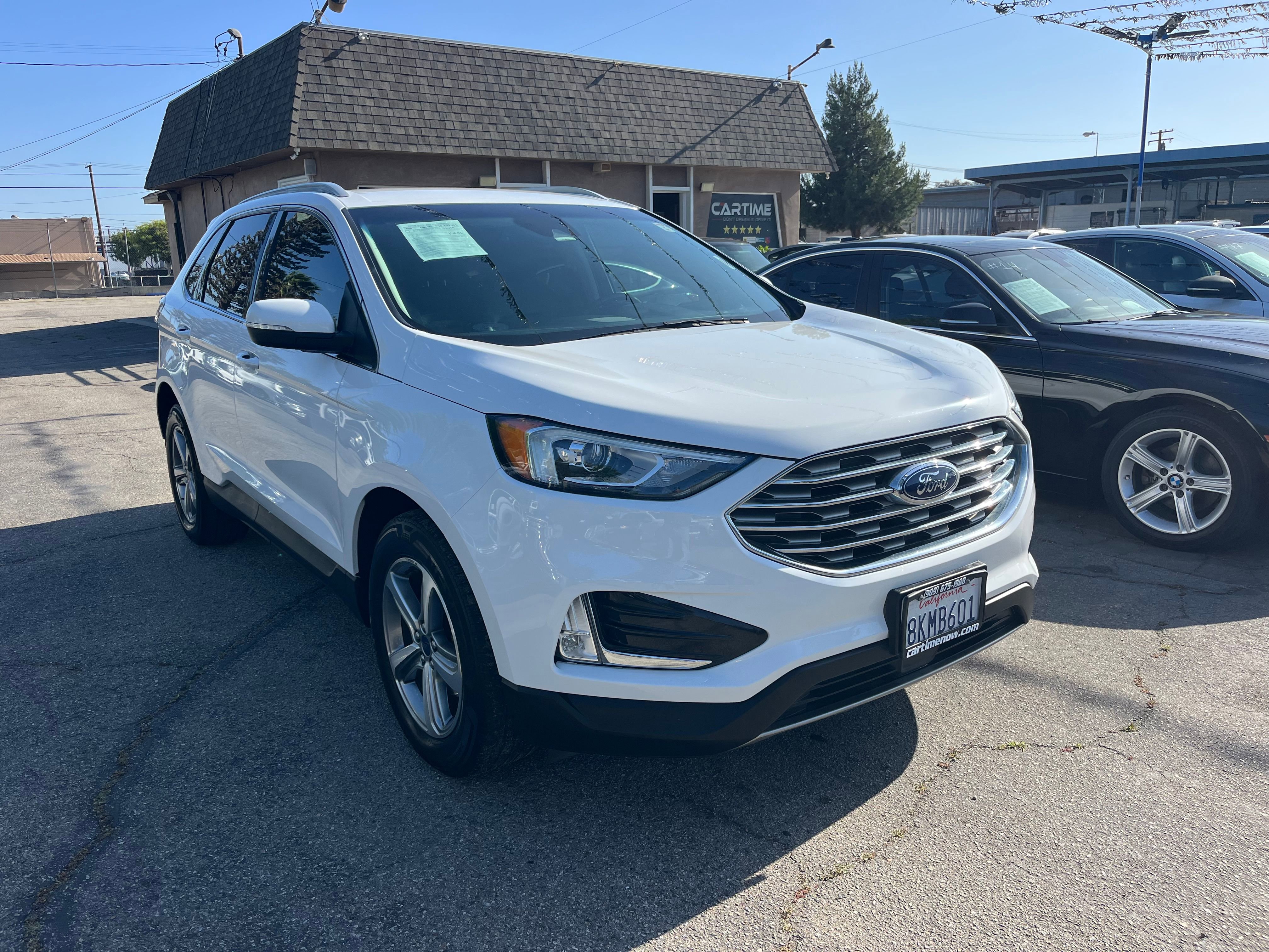 Vehicle image 12 of 72
