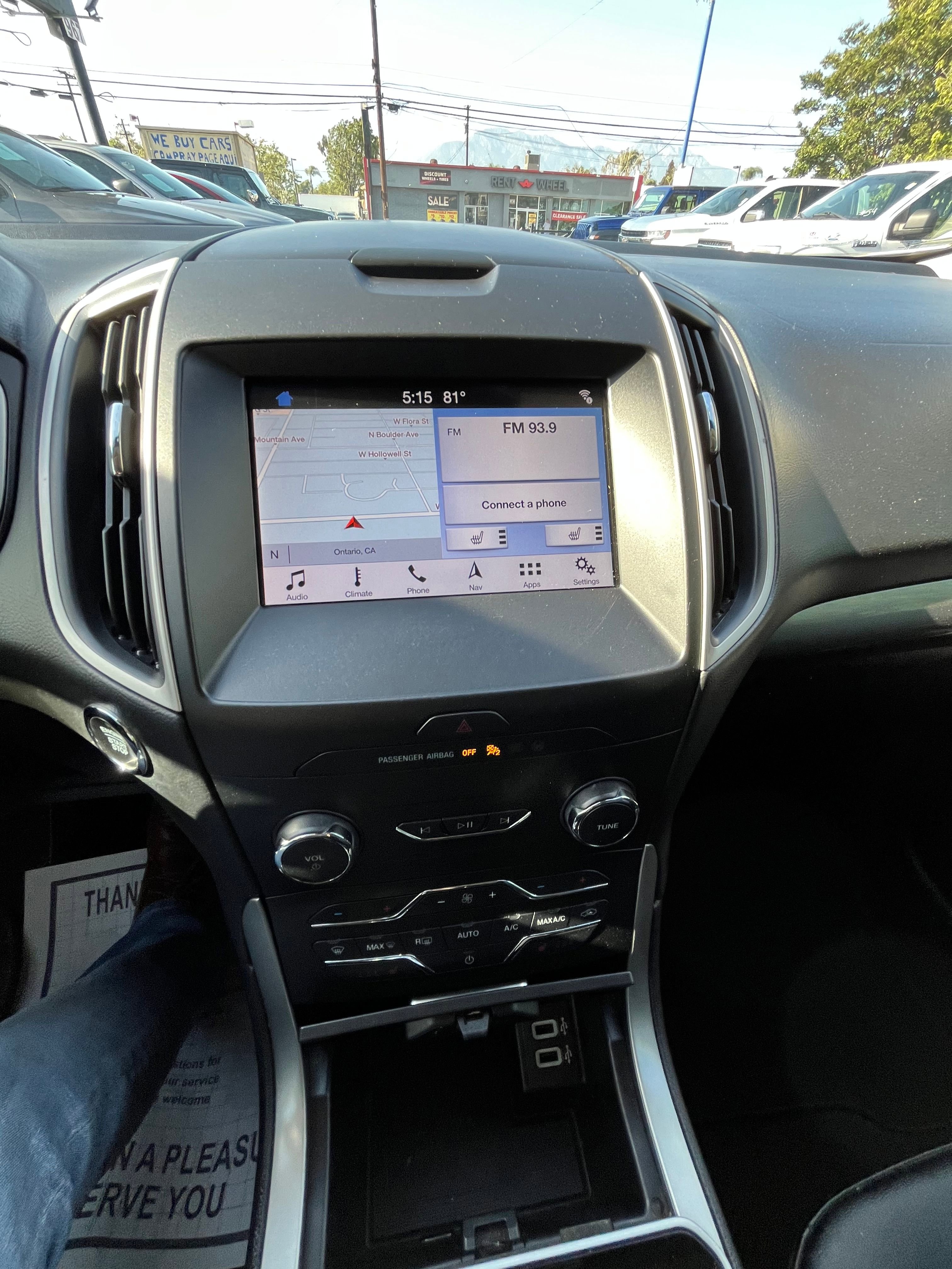 Vehicle image 46 of 72