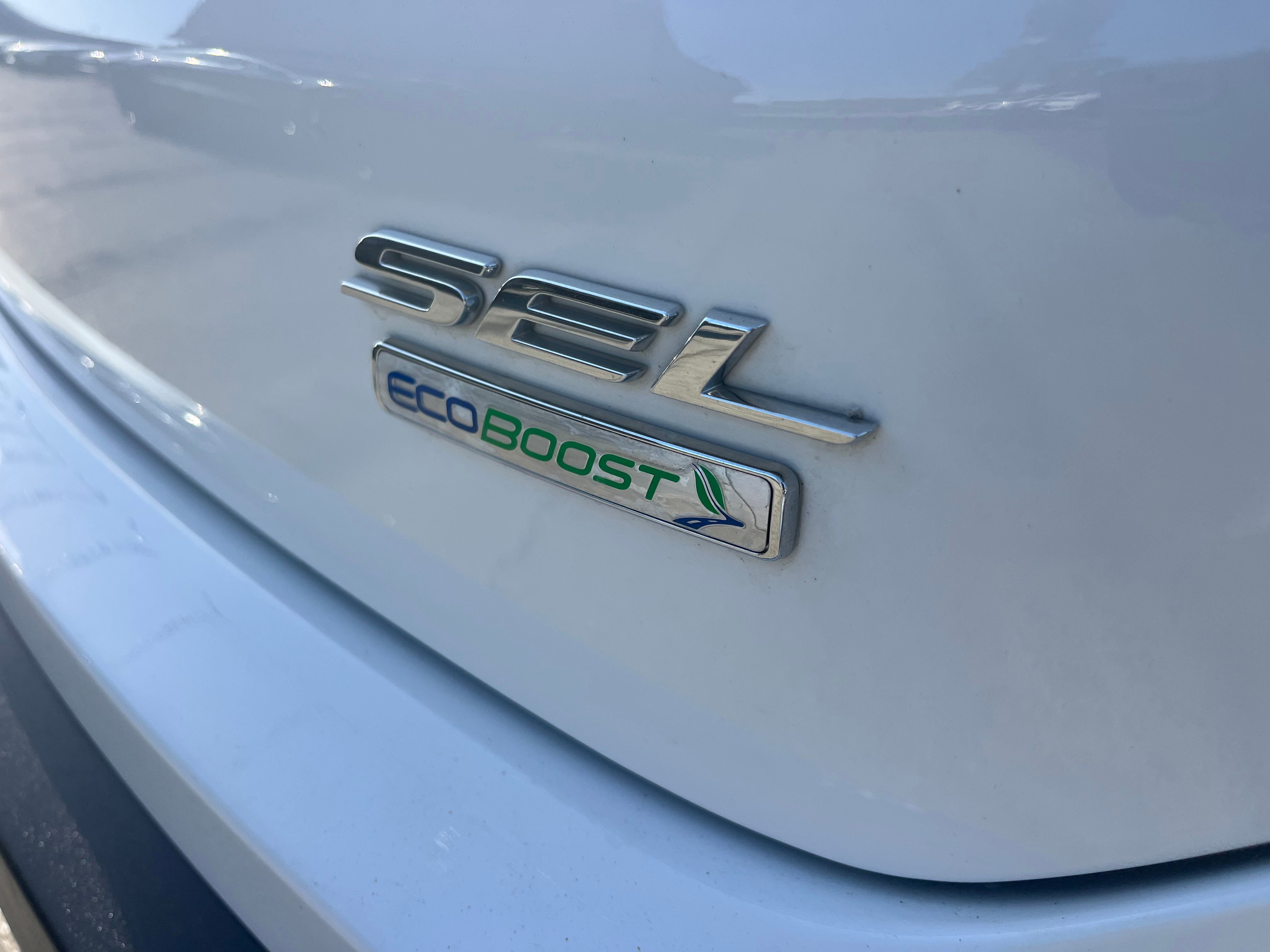 Vehicle image 24 of 72