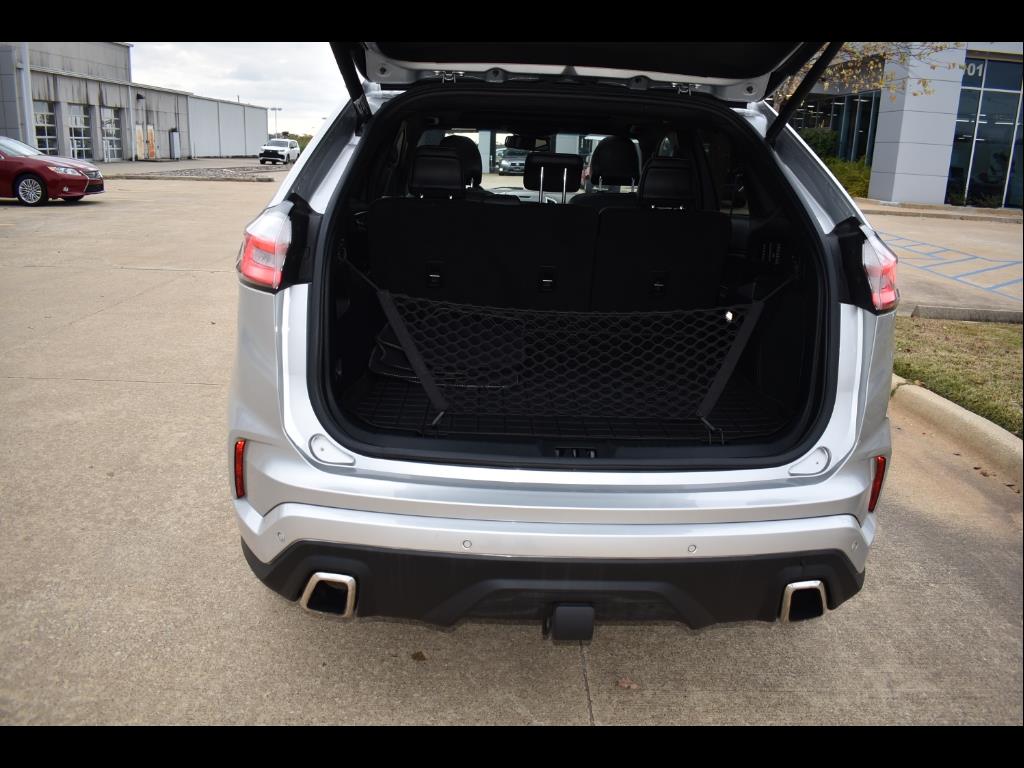 Vehicle image 20 of 30