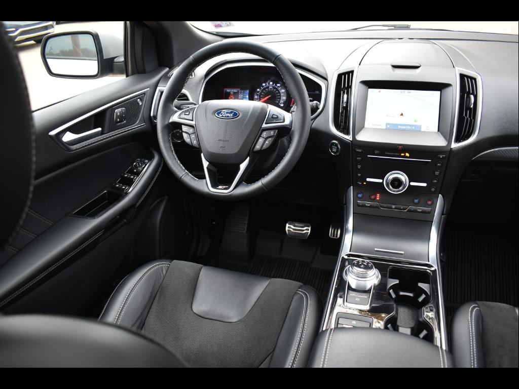 Vehicle image 5 of 30