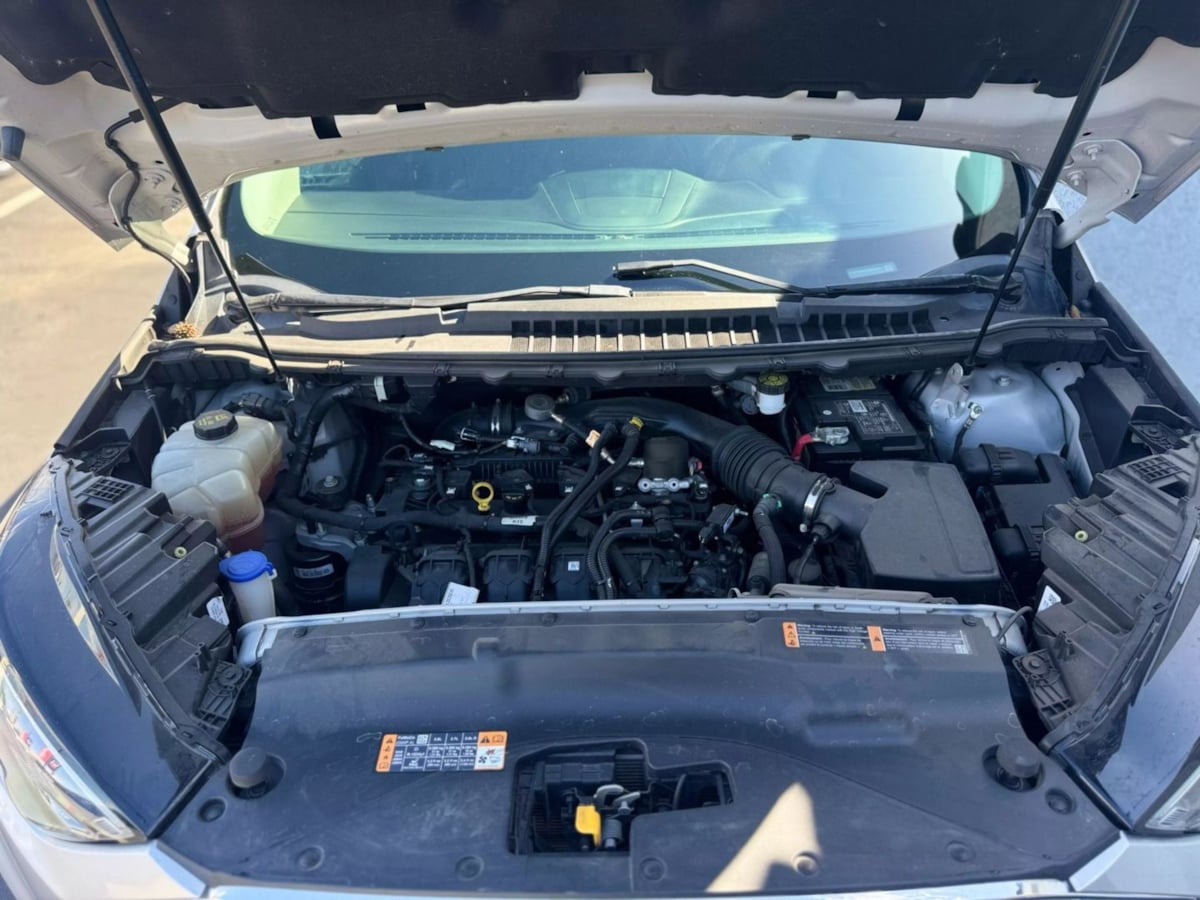 Vehicle image 34 of 36