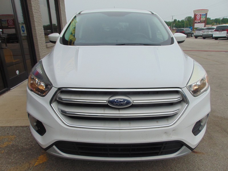 Vehicle image 1 of 9