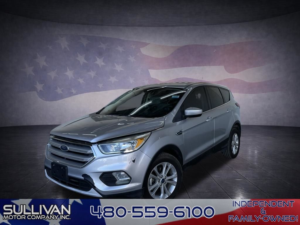 2019 Ford Escape SE Image 1 of 34