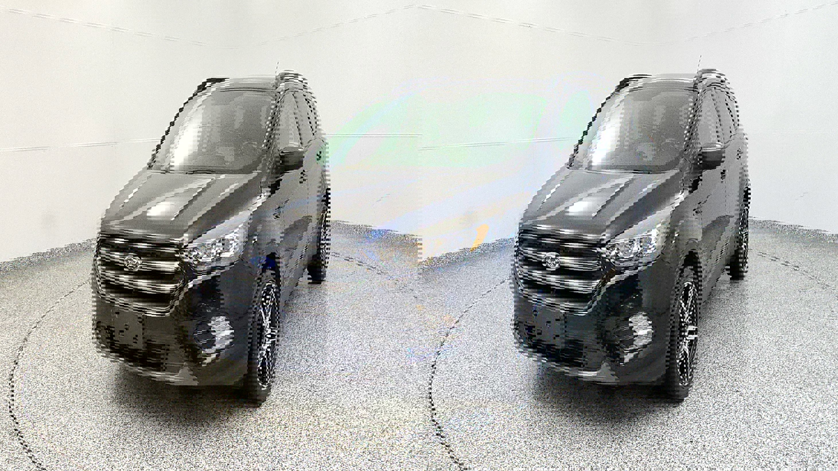 Vehicle image 5 of 32