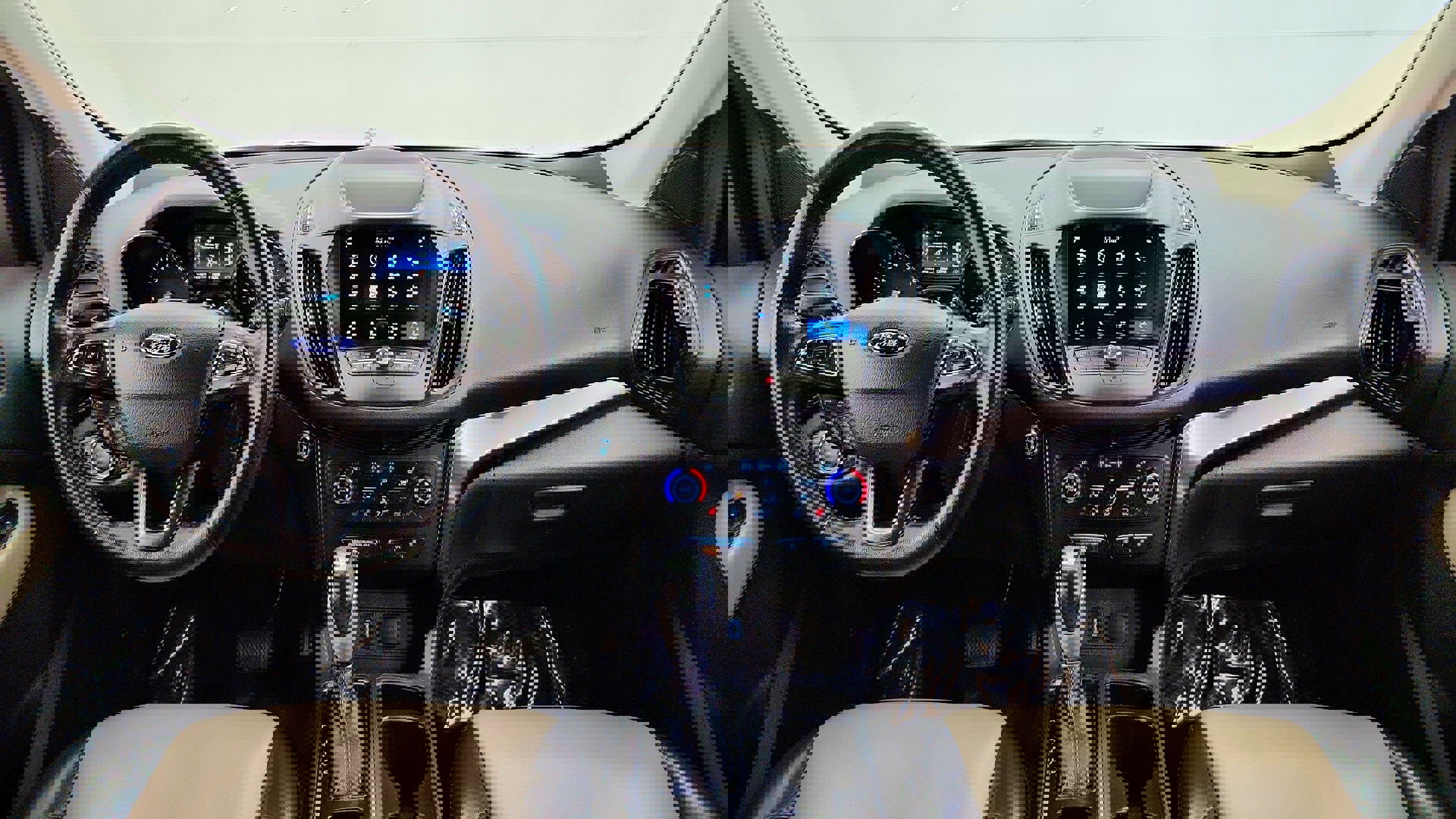 Vehicle image 22 of 32