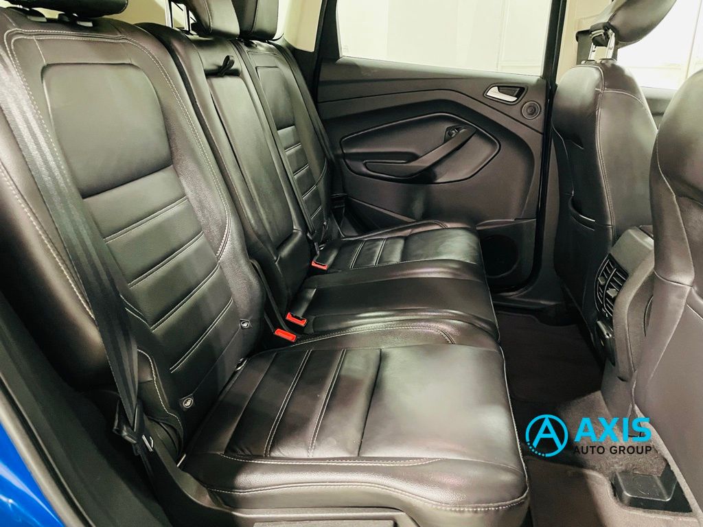 2019 Ford Escape Titanium Image 25 of 46