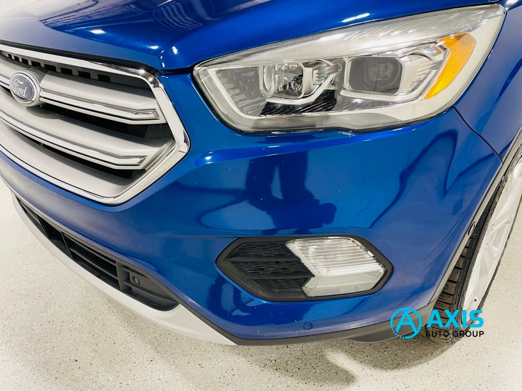 2019 Ford Escape Titanium Image 43 of 46