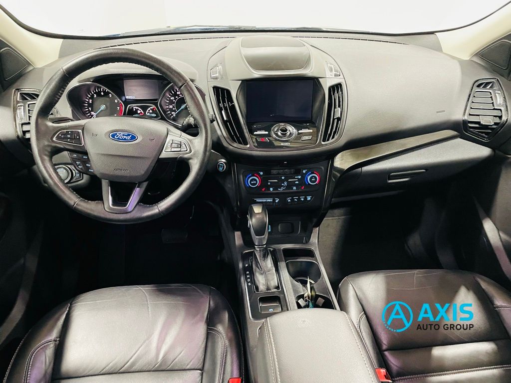 2019 Ford Escape Titanium Image 32 of 46