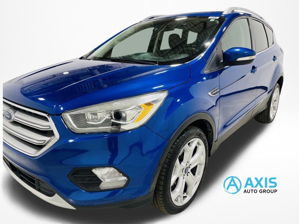 2019 Ford Escape Titanium Image 2 of 46