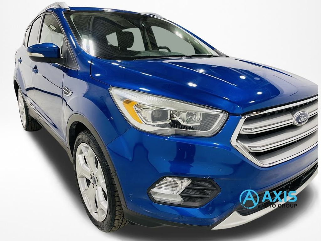 2019 Ford Escape Titanium Image 11 of 46