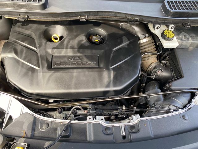 Vehicle image 9 of 33