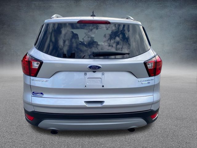Vehicle image 6 of 33