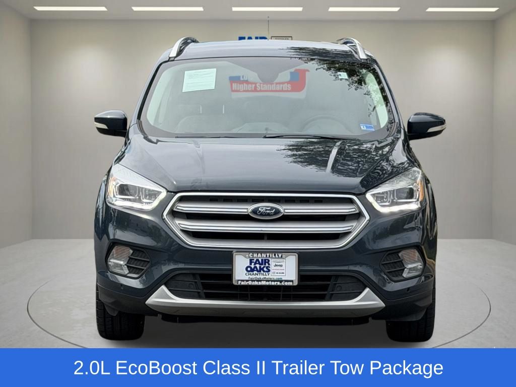 2019 Ford Escape Titanium Image 2 of 32