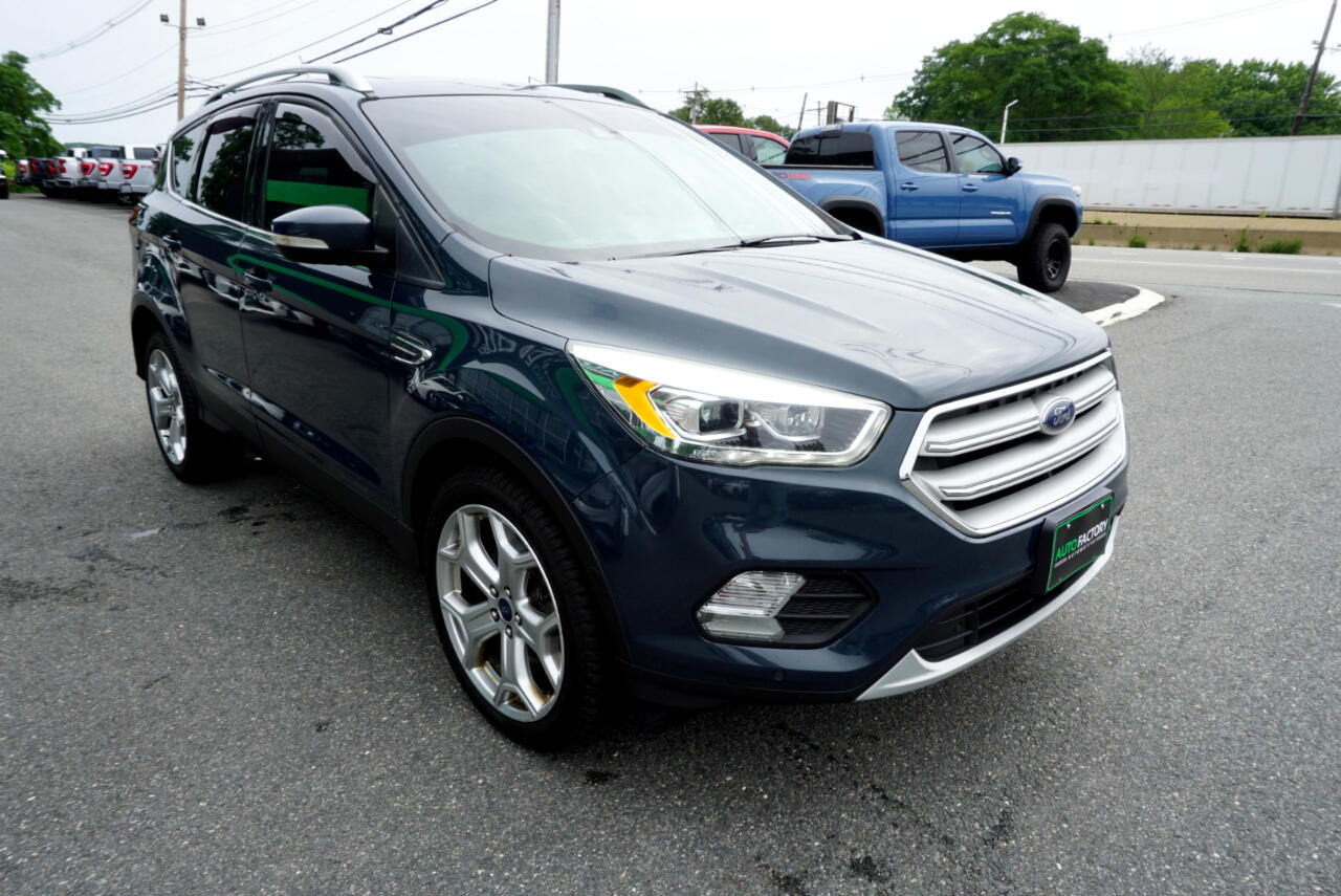 Vehicle image 4 of 28