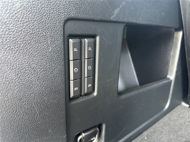 2019 Ford Expedition Limited Image 44 of 52