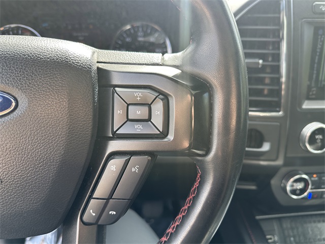 2019 Ford Expedition Limited Image 33 of 52