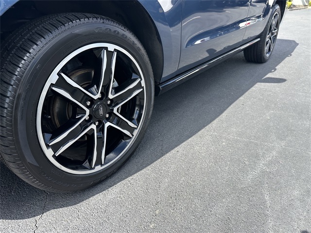 2019 Ford Expedition Limited Image 12 of 52