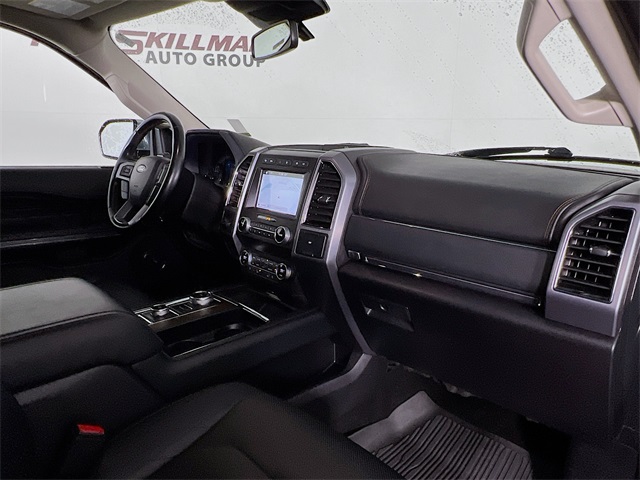 Vehicle image 40 of 43