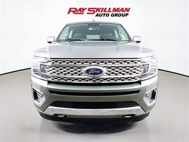 Vehicle image 2 of 43