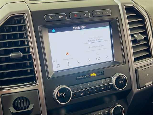 Vehicle image 17 of 43