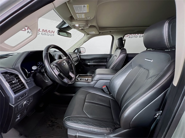 Vehicle image 10 of 43