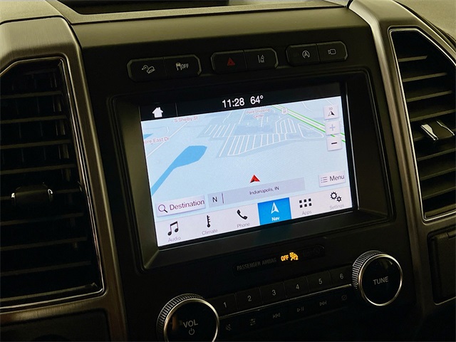 Vehicle image 18 of 43