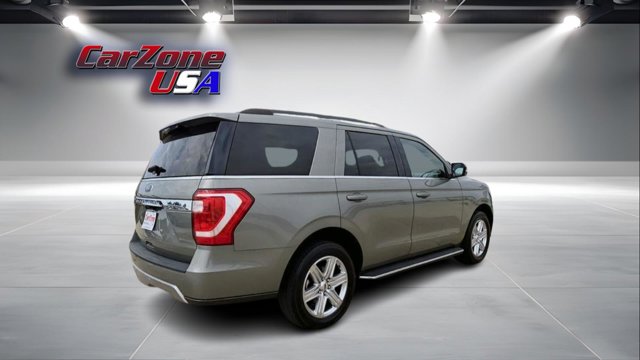 2019 Ford Expedition XLT Image 5 of 35