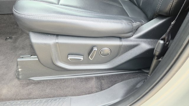 2019 Ford Expedition XLT Image 27 of 35