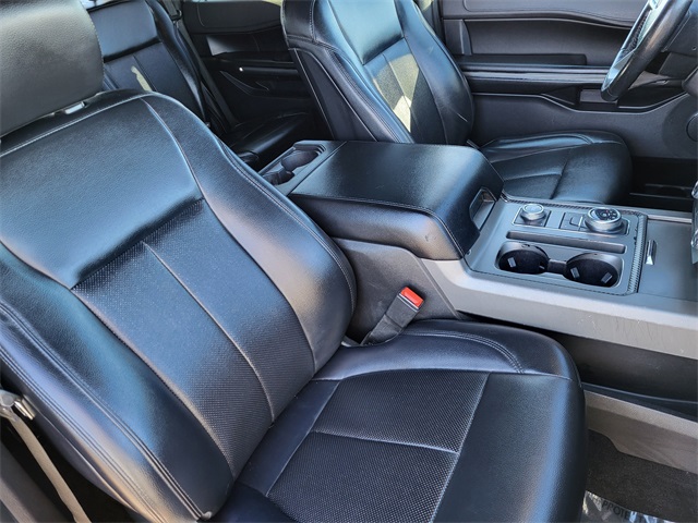 2019 Ford Expedition XLT Image 14 of 31