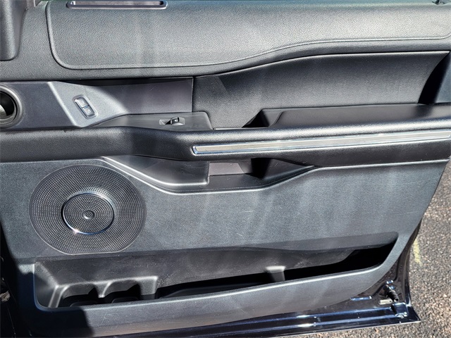 2019 Ford Expedition XLT Image 27 of 31