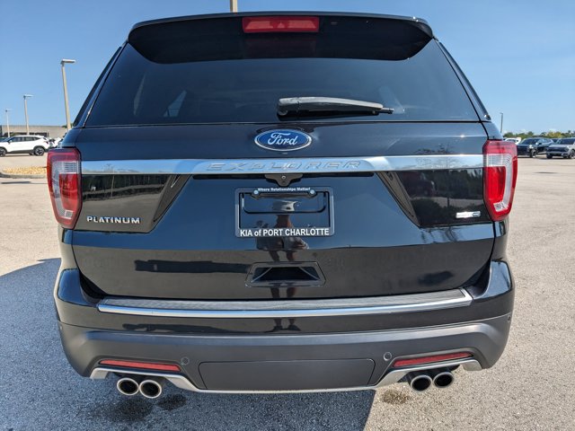 Vehicle image 10 of 36