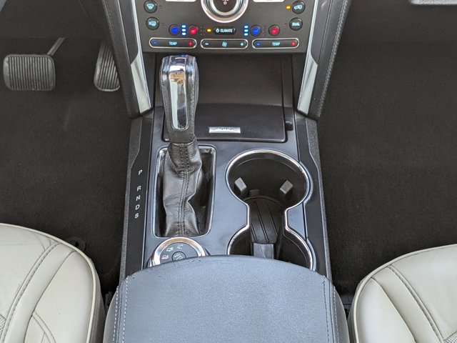 Vehicle image 23 of 36