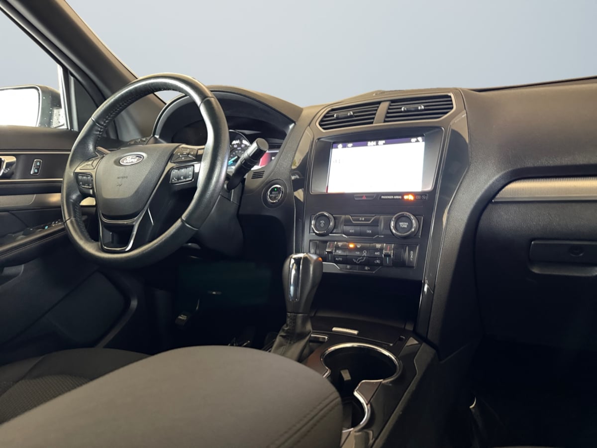 2019 Ford Explorer XLT Image 19 of 20