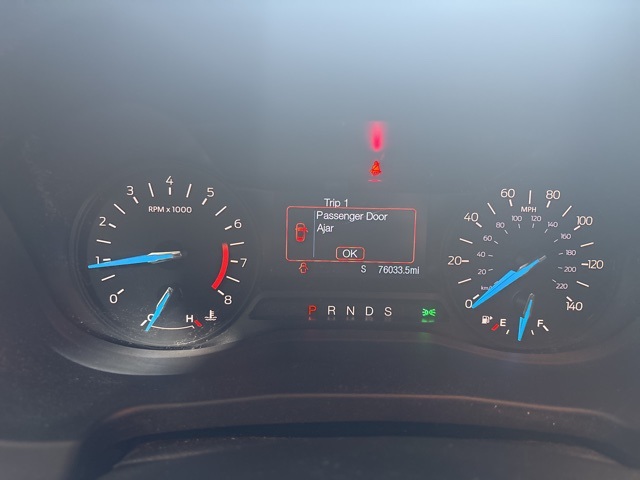 Vehicle image 29 of 39