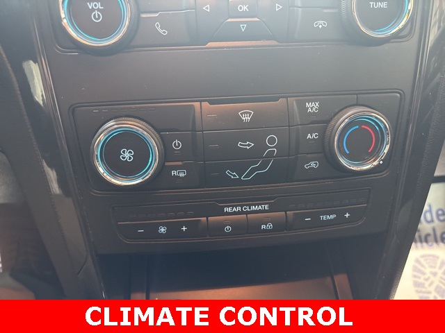 Vehicle image 13 of 39