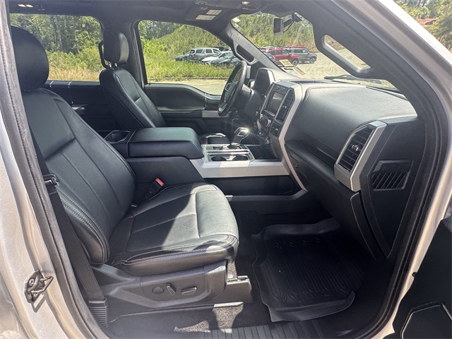 Vehicle image 13 of 31