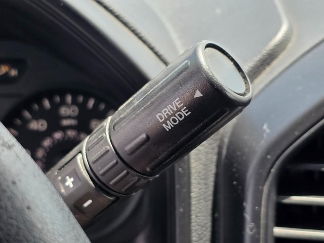 Vehicle image 39 of 44