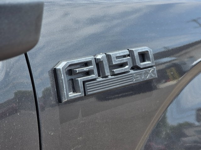 Vehicle image 43 of 44