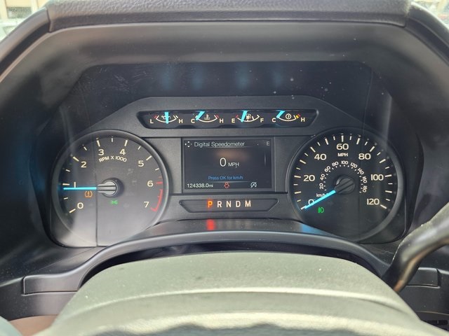 Vehicle image 24 of 44
