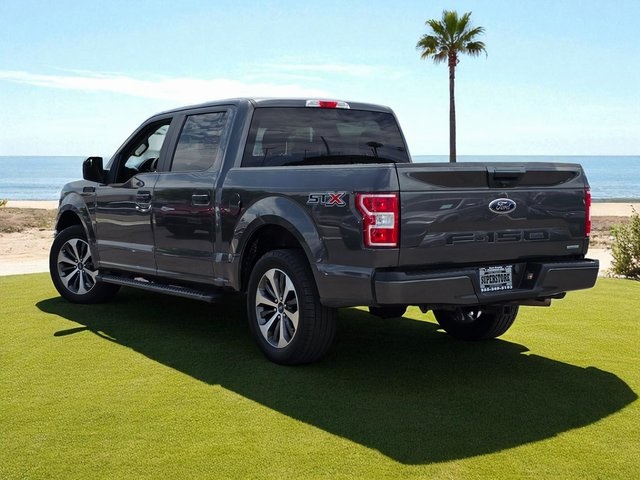 Vehicle image 7 of 44