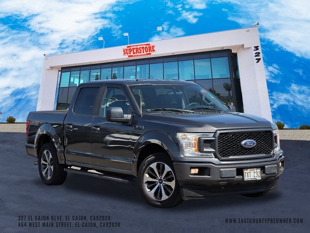 Vehicle image 4 of 44