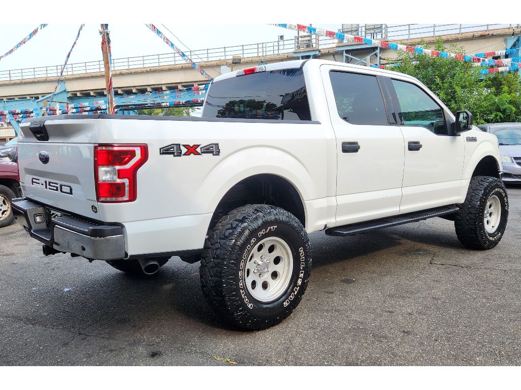 2019 Ford F-150 XLT Image 4 of 16