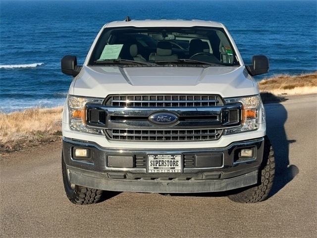 Vehicle image 2 of 33
