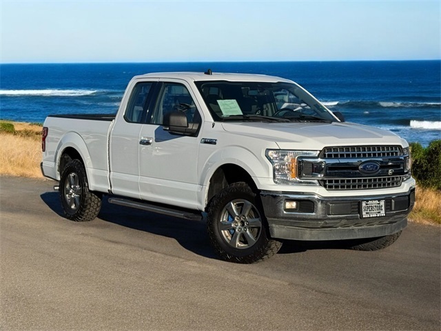 Vehicle image 3 of 33